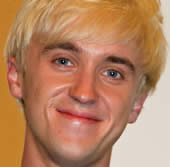 gtFg,䈥A,,Tom Felton appeared on stage in Tokyo